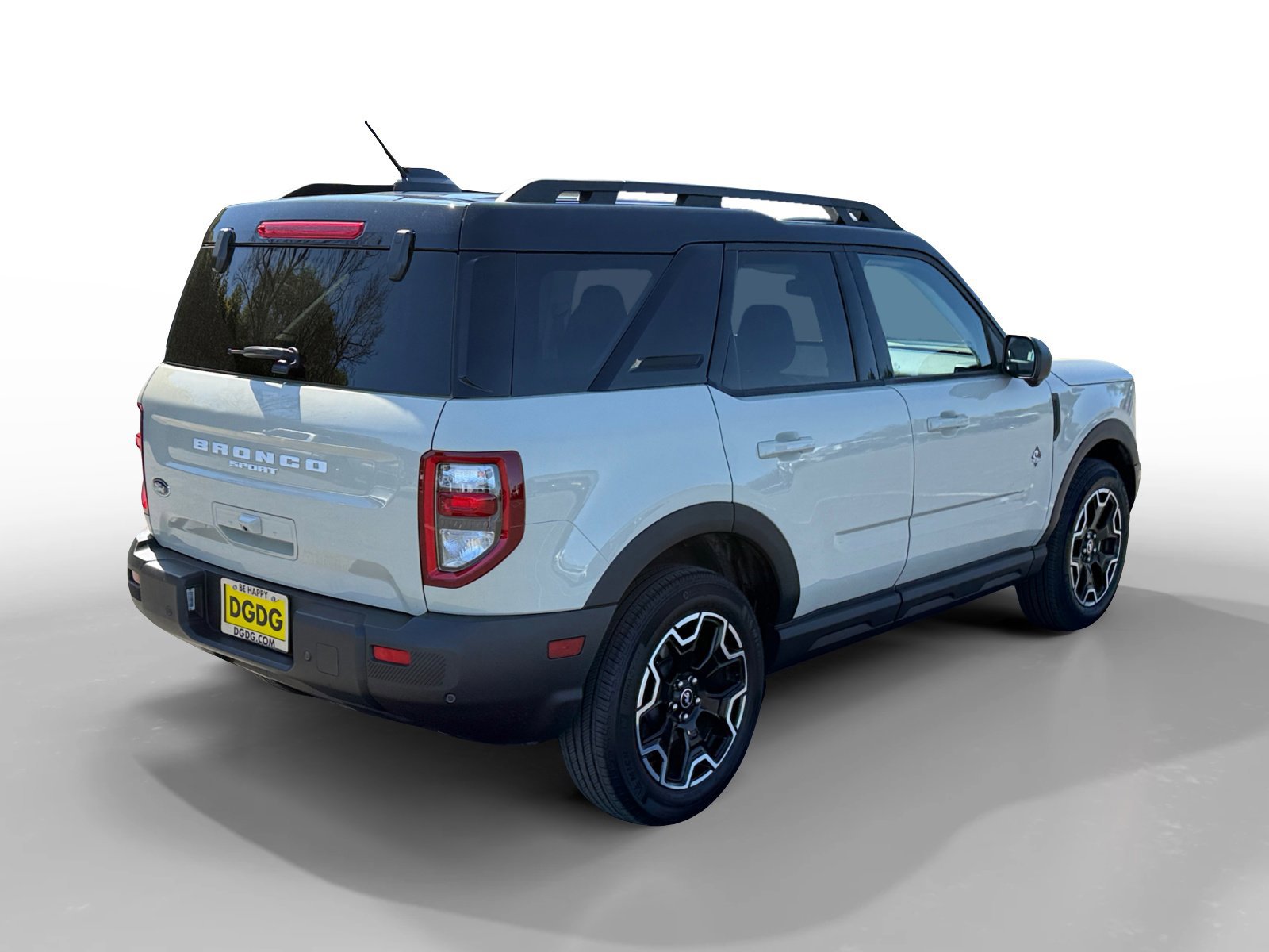 Certified 2025 Ford Bronco Sport Outer Banks w/ Outer Banks Tech Package+ image 4