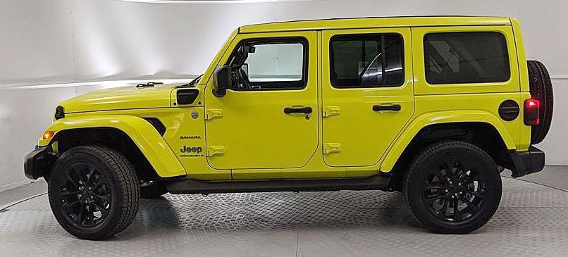 Used 2023 Jeep Wrangler Unlimited Sahara w/ Cold Weather Group image 2