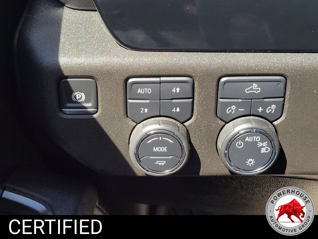 Used 2025 Chevrolet Silverado 1500 LT AWD/4WD image 28