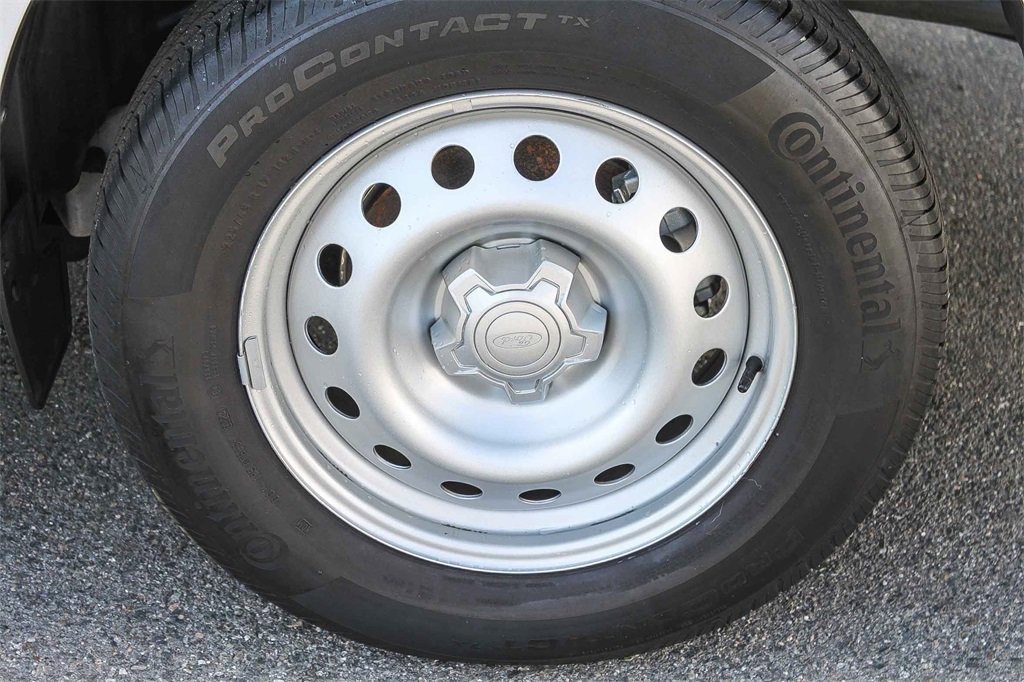 Certified 2024 Ford Maverick XL image 13