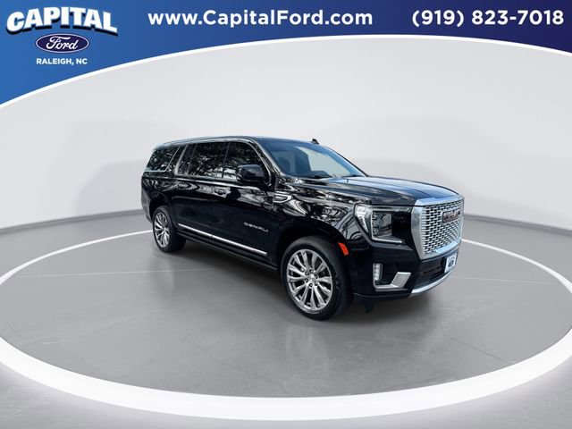Used 2021 GMC Yukon XL Denali w/ Denali Premium Package image 2