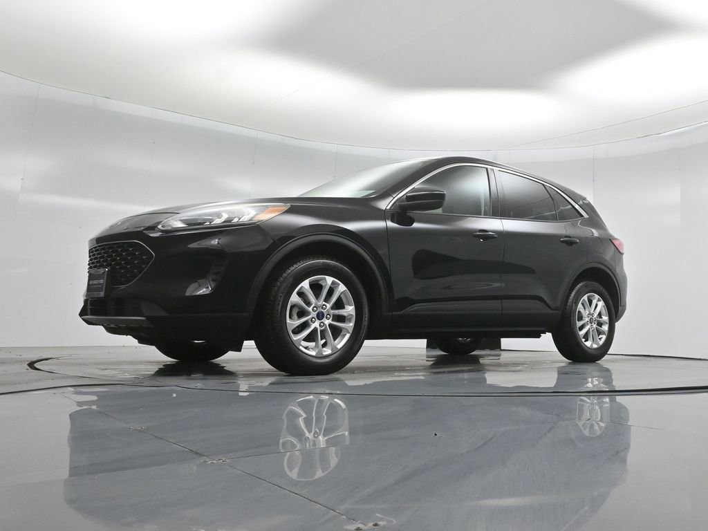 Certified 2021 Ford Escape SE image 27