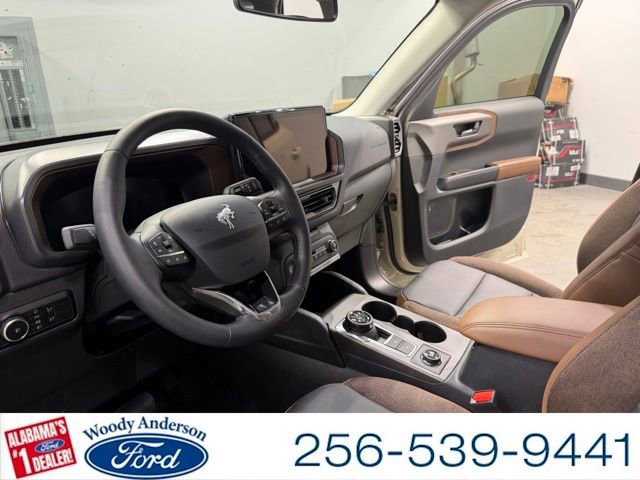 Certified 2025 Ford Bronco Sport Outer Banks w/ Outer Banks Tech Package+ AWD/4WD image 9