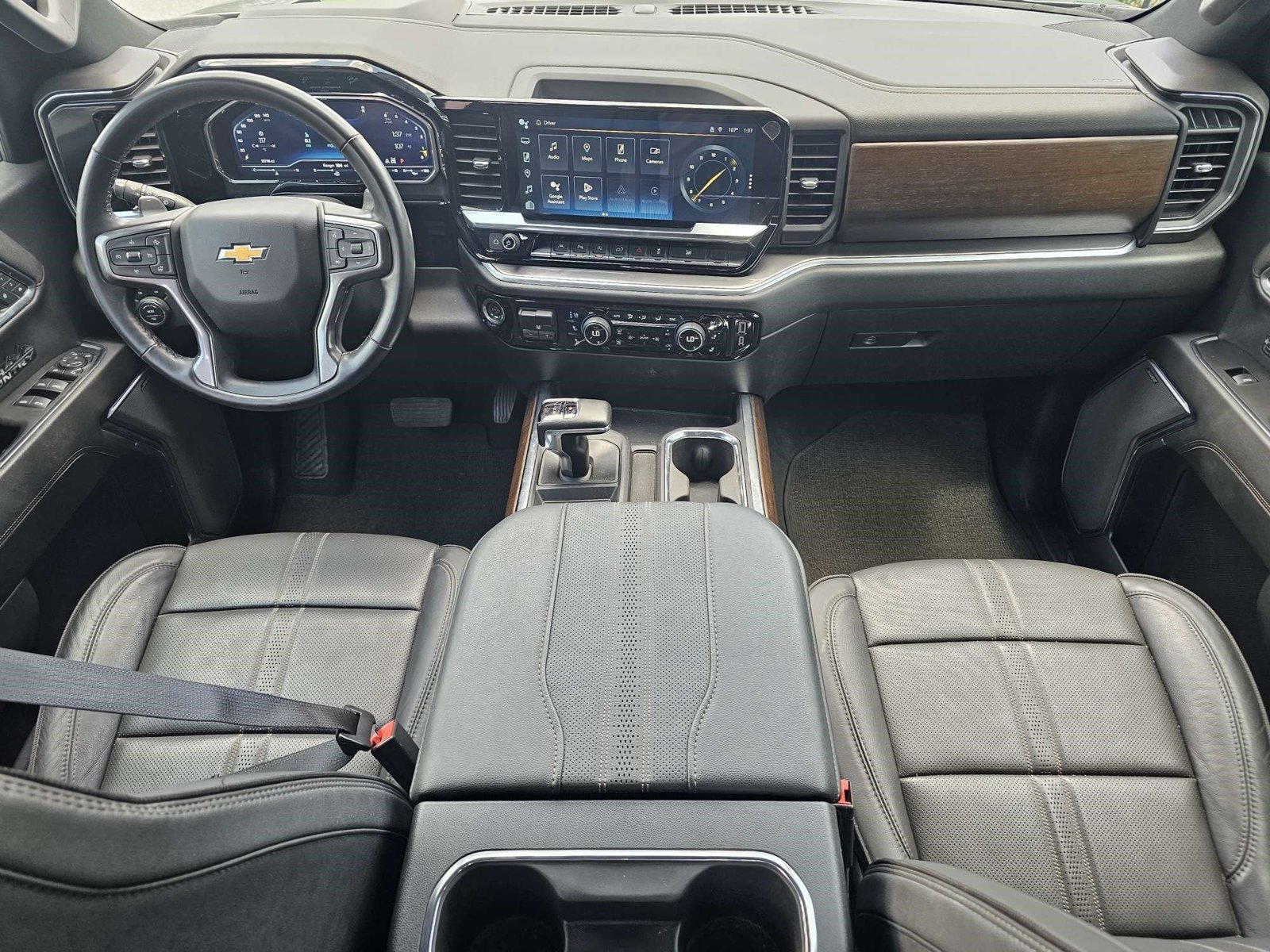 Used 2024 Chevrolet Silverado 1500 High Country w/ Technology Package AWD/4WD image 14