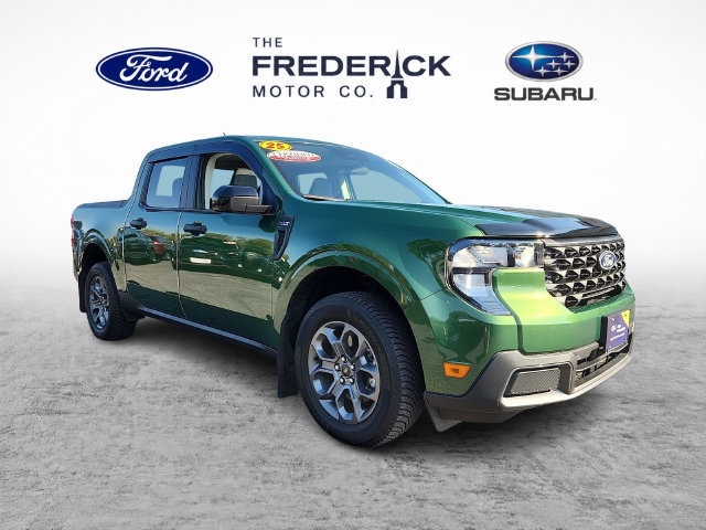 Certified 2025 Ford Maverick XLT w/ XLT Luxury Package AWD/4WD image 3