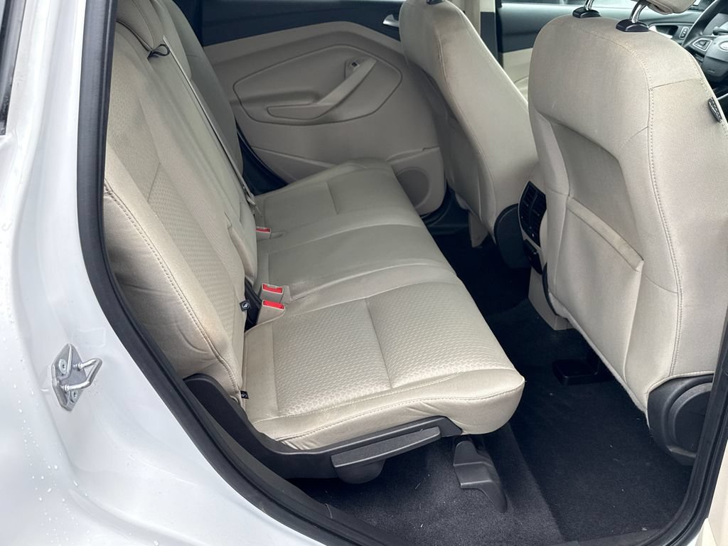 Certified 2017 Ford Escape SE w/ Equipment Group 201A FWD image 15