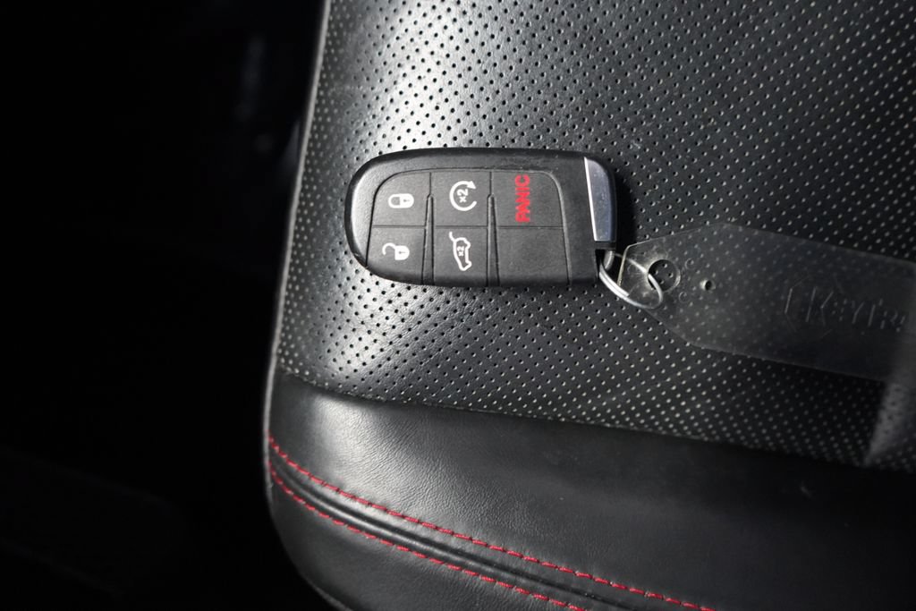 Used 2024 Dodge Durango GT RWD image 40