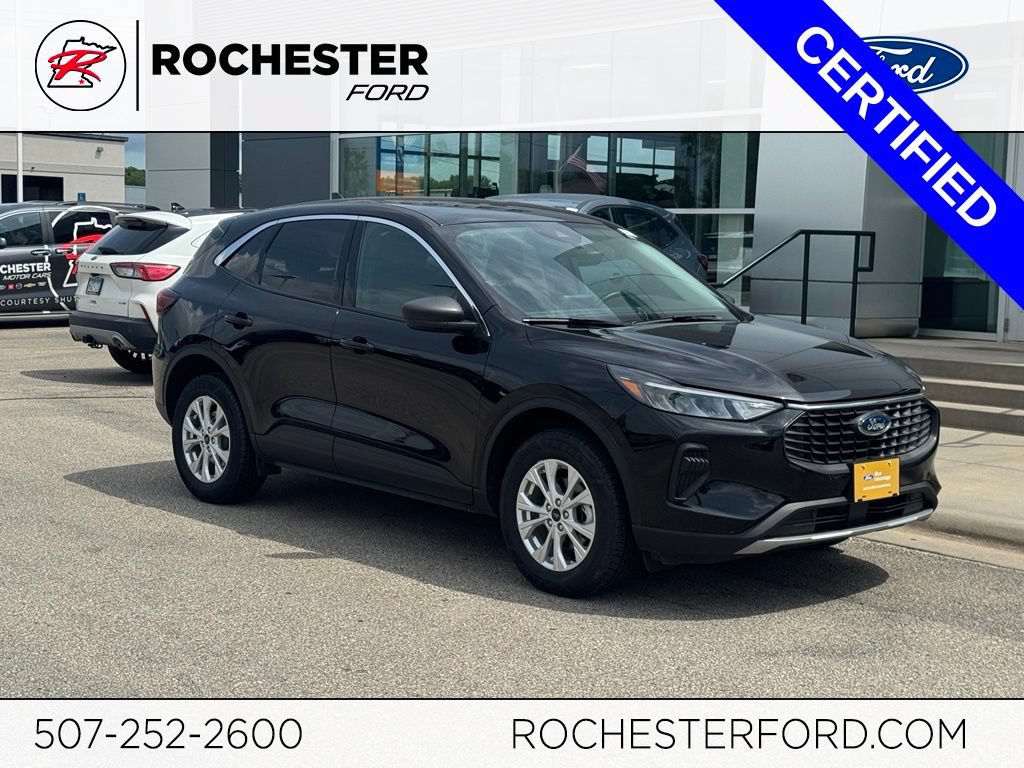Certified 2024 Ford Escape Active AWD/4WD image 1