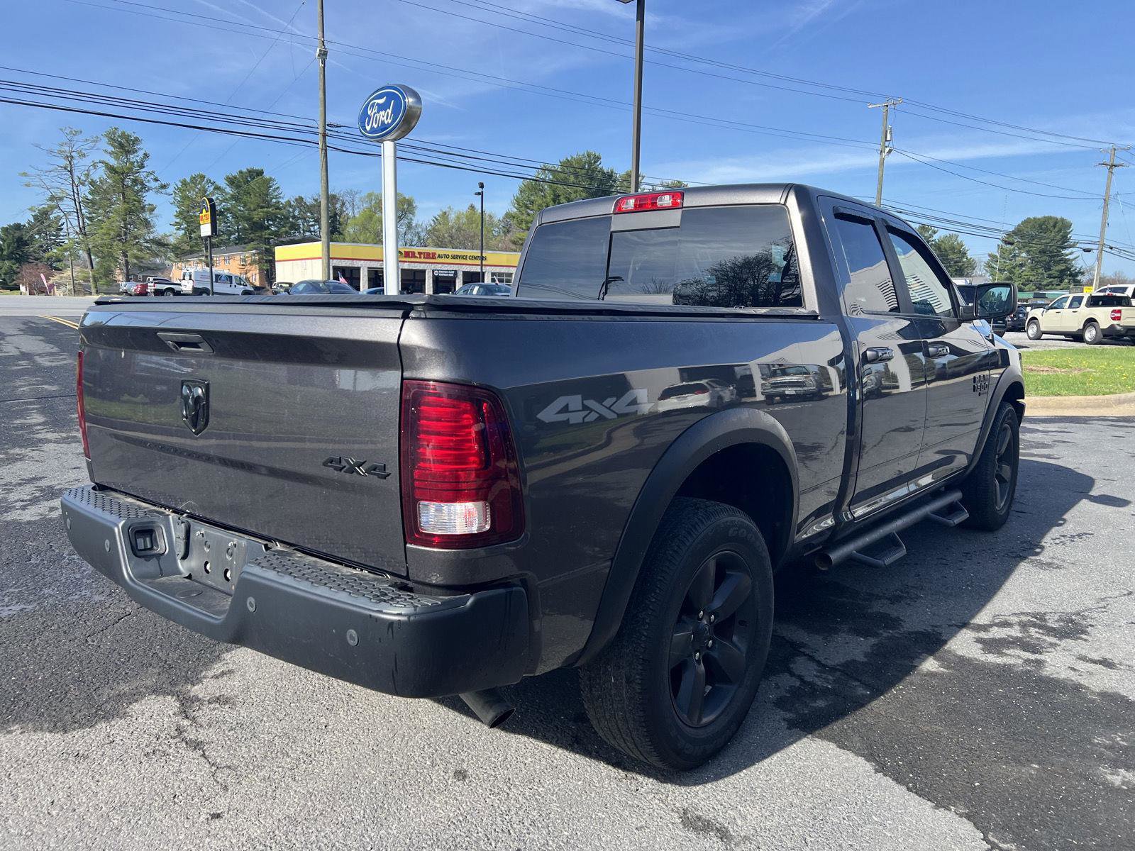 Used 2019 RAM 1500 Classic Warlock image 6