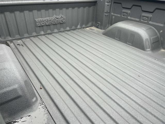 Used 2024 Chevrolet Silverado 1500 High Country w/ Technology Package image 12