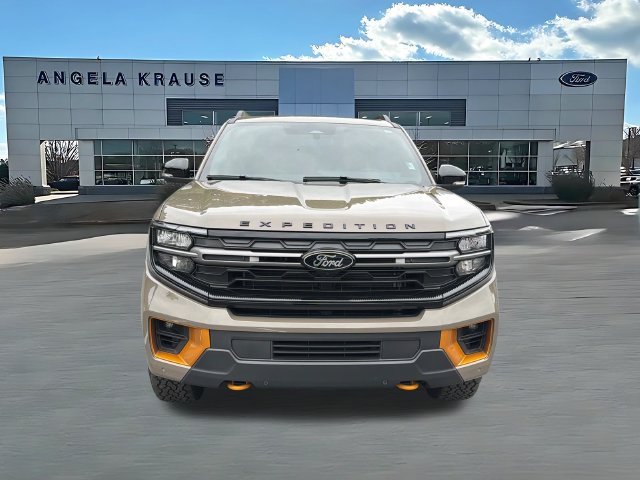 Certified 2026 Ford Expedition Tremor AWD/4WD image 2