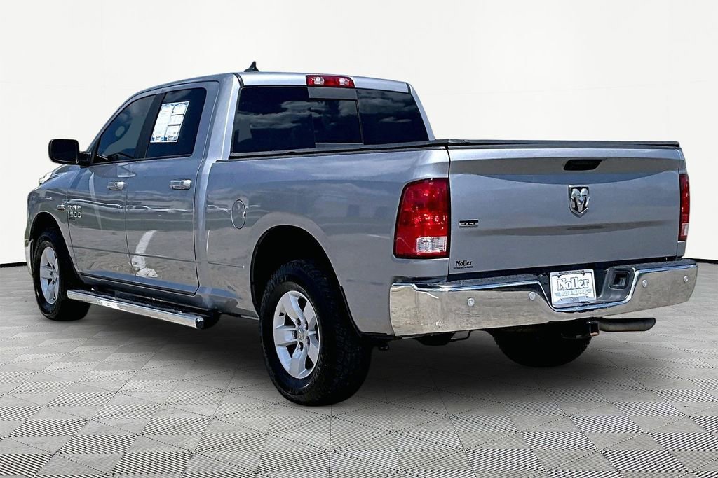 Used 2020 RAM 1500 Classic SLT w/ Luxury Group RWD image 13