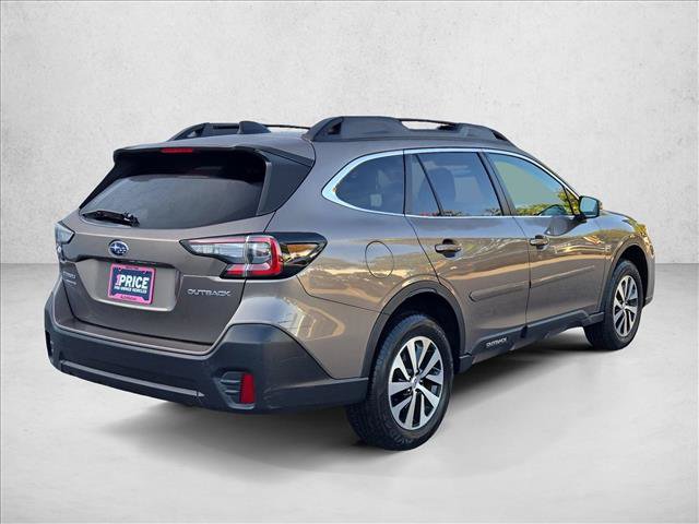 Used 2022 Subaru Outback Premium AWD/4WD image 5