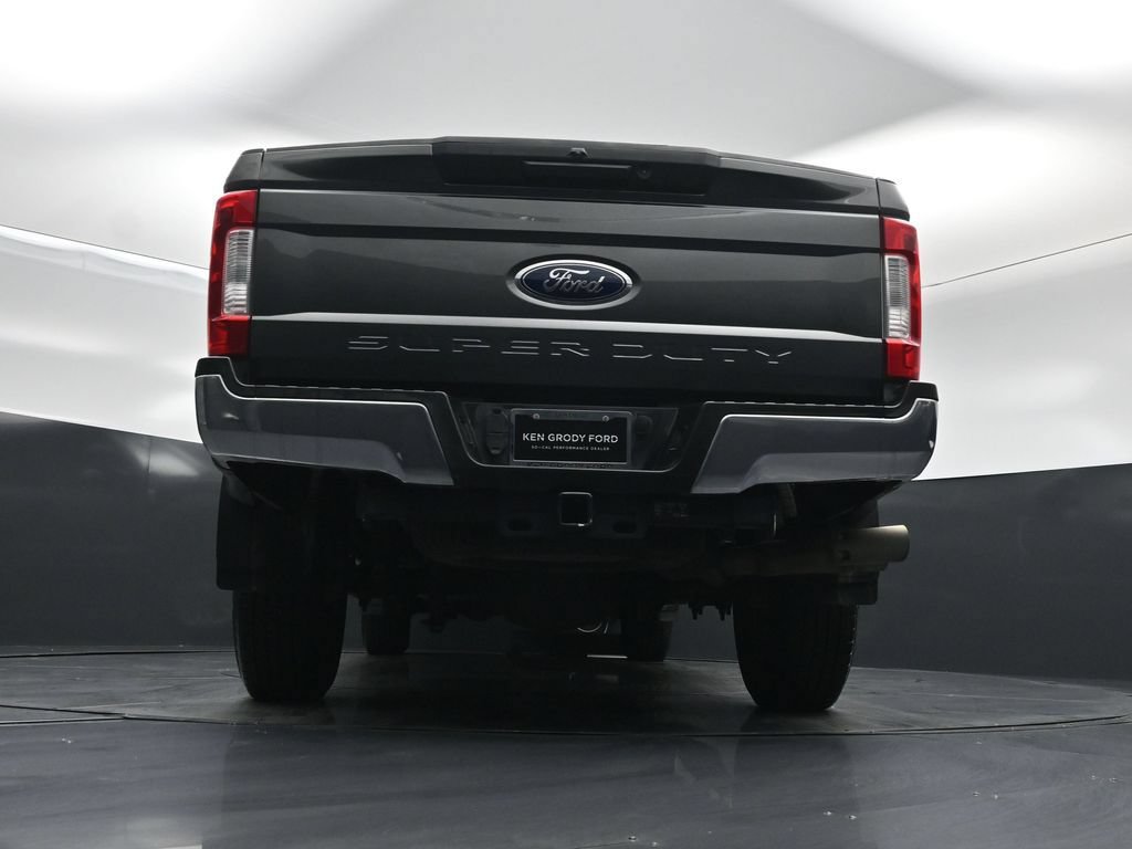 Certified 2019 Ford F250 XL w/ STX Appearance Package AWD/4WD image 44