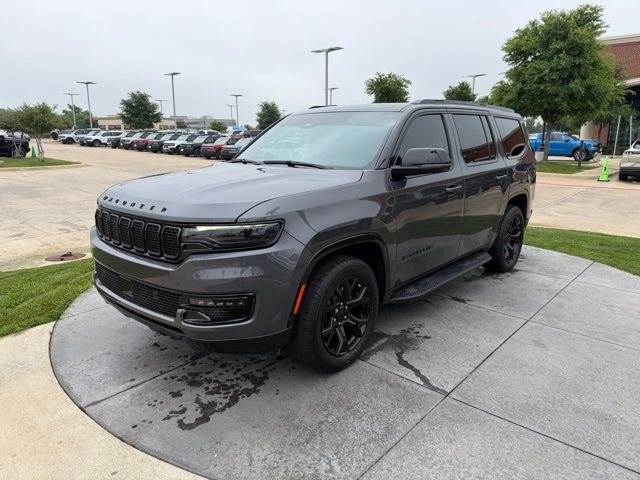 Used 2023 Jeep Wagoneer Series II image 3