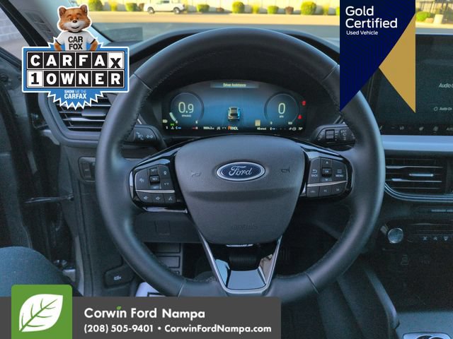 Certified 2025 Ford Escape Platinum AWD/4WD image 16