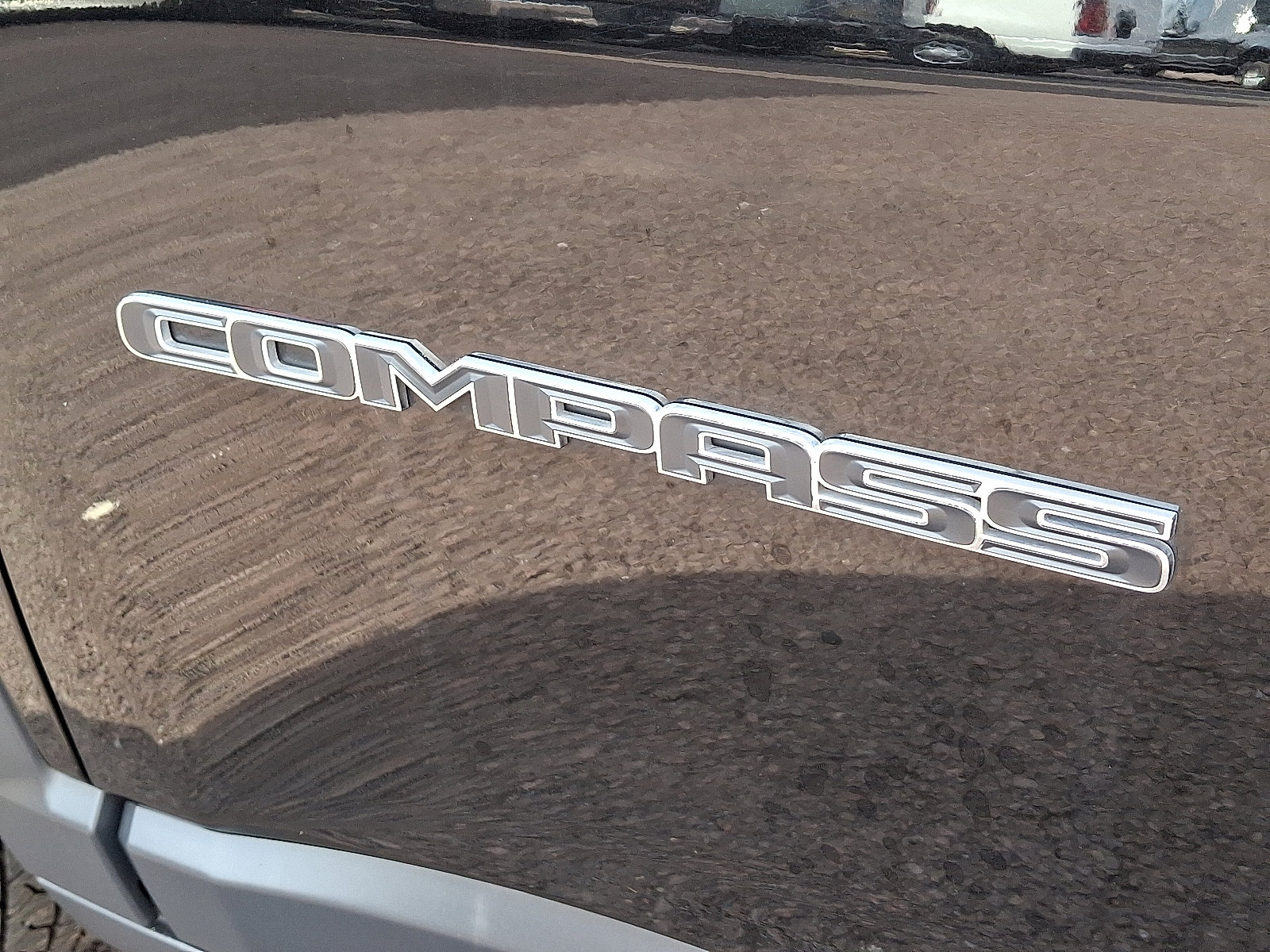 Used 2020 Jeep Compass Latitude image 31