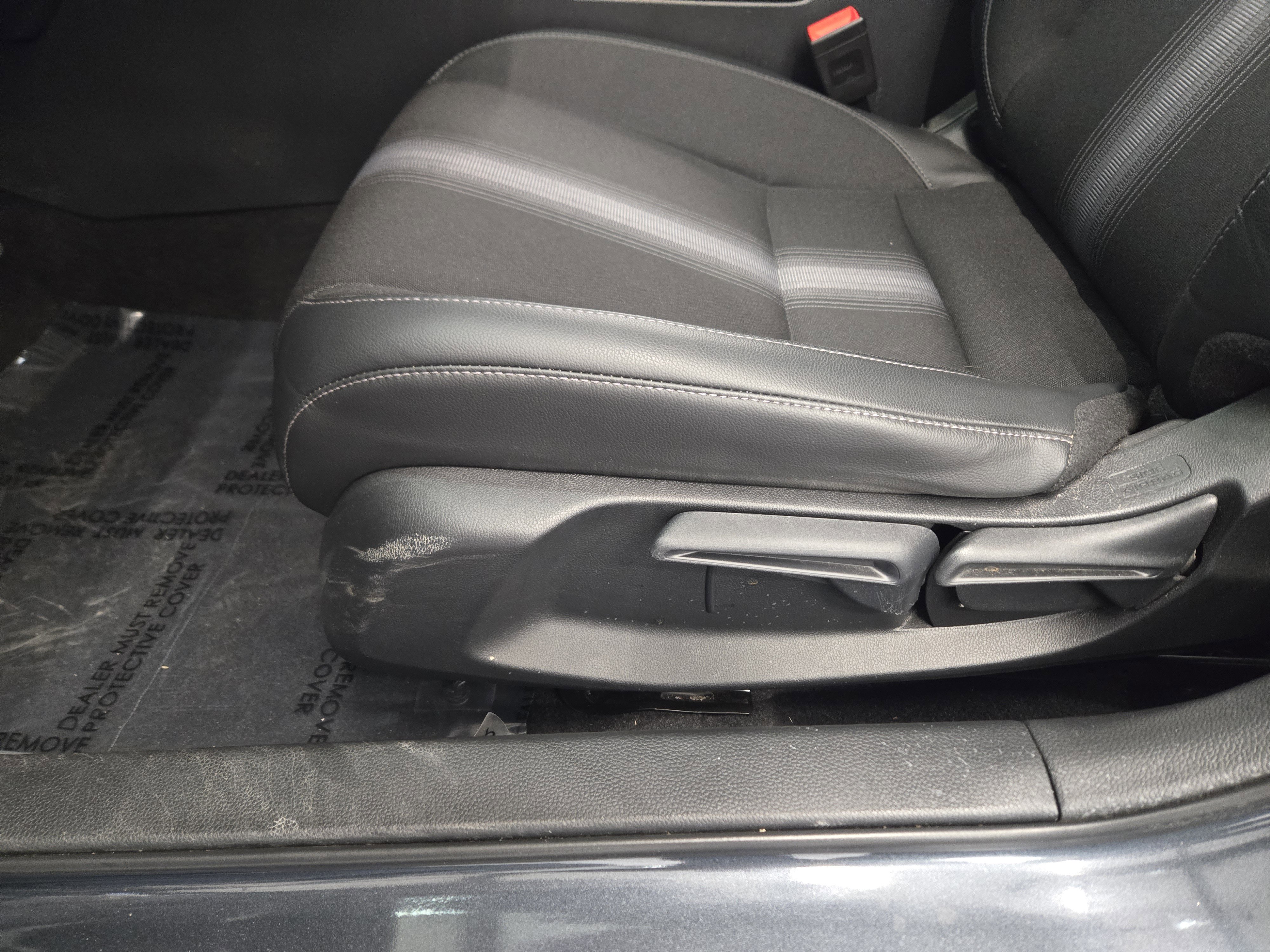 Used 2025 Honda Civic Sport image 25