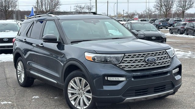 Certified 2023 Ford Explorer Limited w/ Hybrid Equipment Group 310A image 2