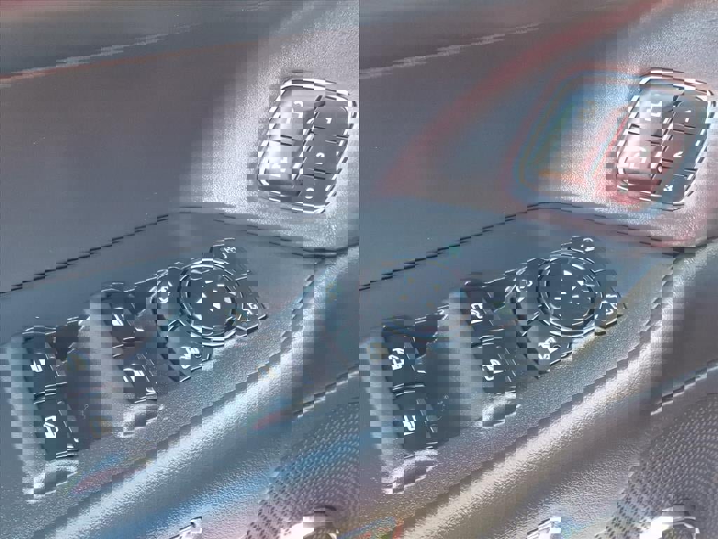 Certified 2023 Ford Expedition Platinum image 23