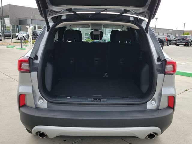 Certified 2023 Ford Escape Active AWD/4WD image 15