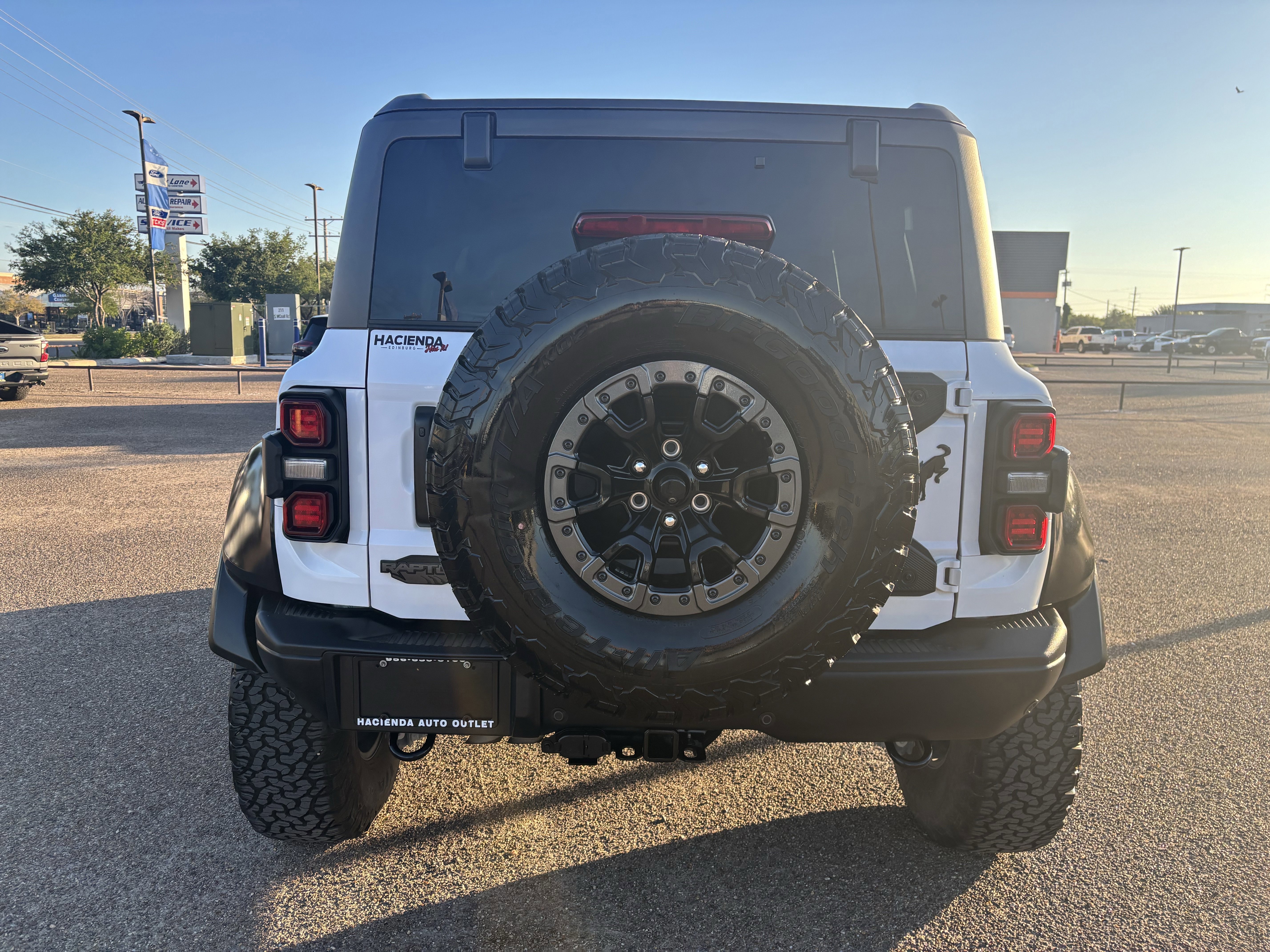 Certified 2023 Ford Bronco Raptor image 3