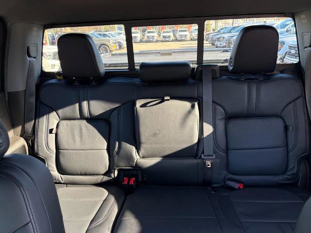 Used 2021 Chevrolet Silverado 1500 LT Trail Boss w/ Convenience Package II image 14