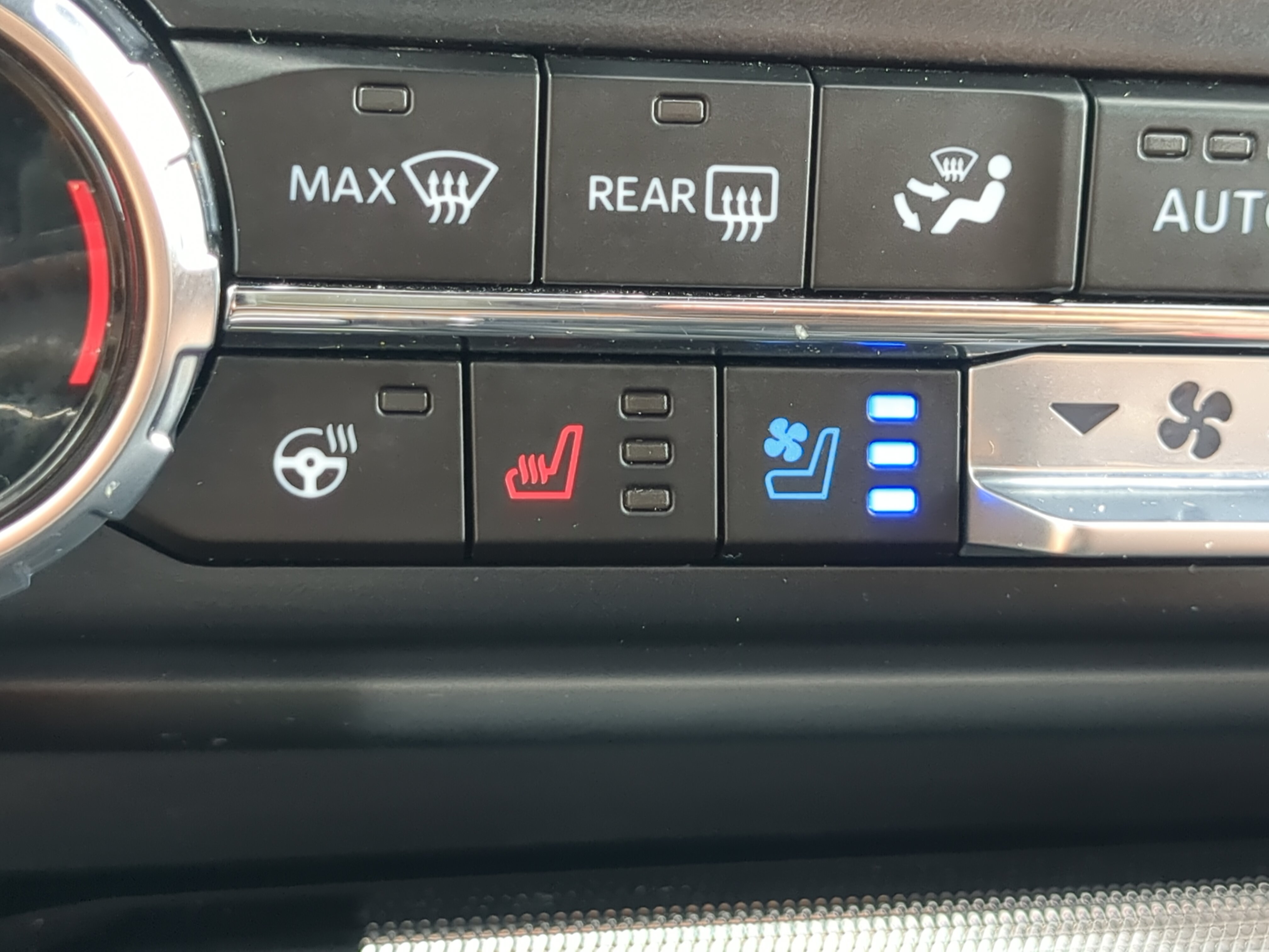 Certified 2024 Ford F150 King Ranch AWD/4WD image 22
