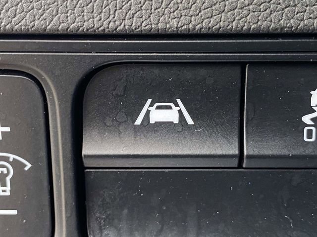 Used 2022 Kia Sorento S FWD image 32