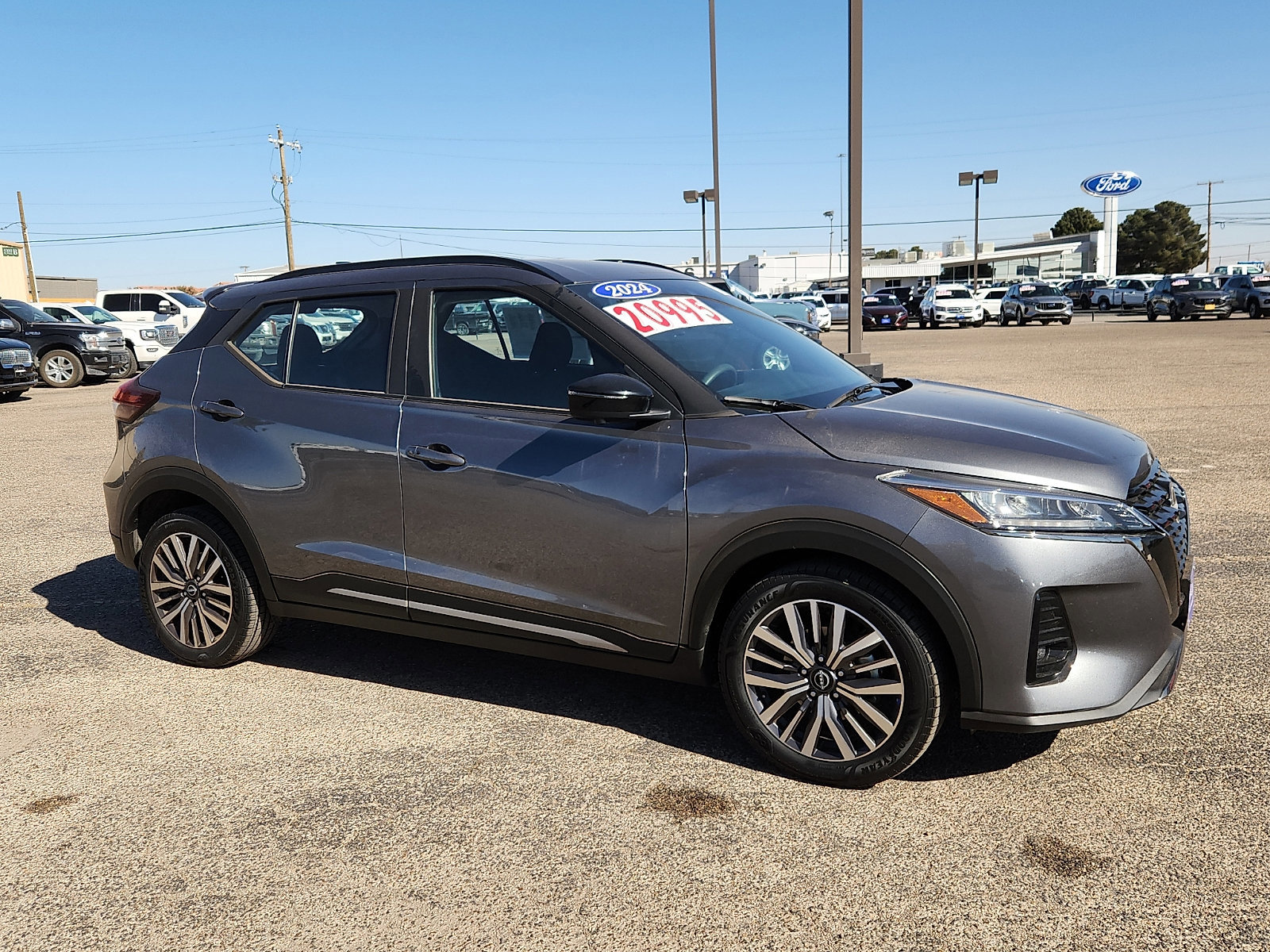 Used 2024 Nissan Kicks SR image 7