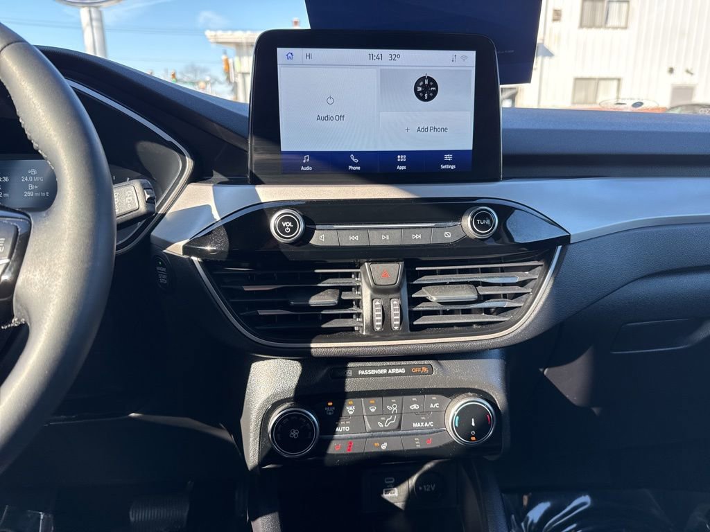 Certified 2022 Ford Escape SE w/ Cold Weather Package image 23