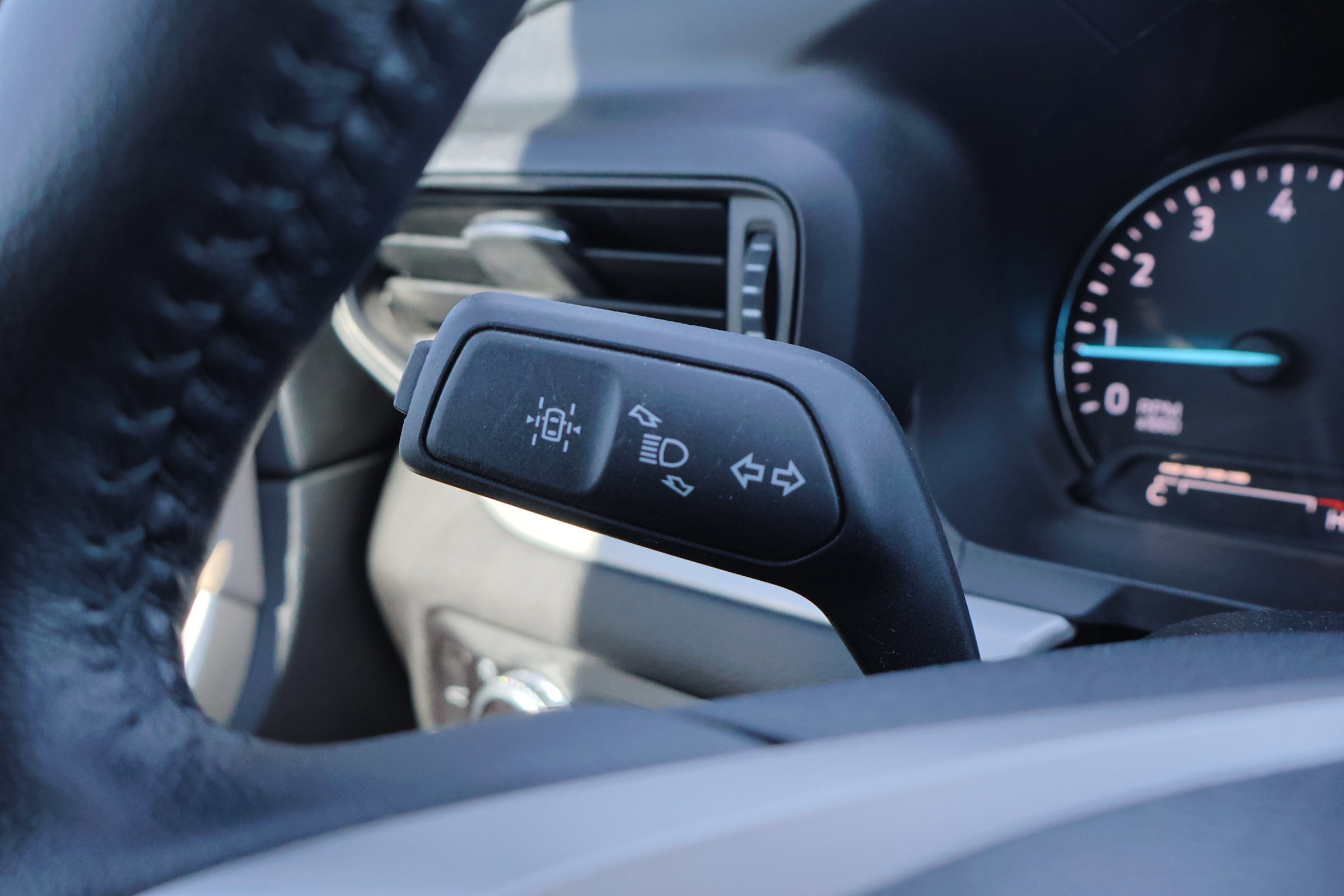 Certified 2023 Ford Explorer XLT image 26