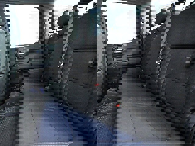 Used 2021 Chevrolet Silverado 1500 LT image 15