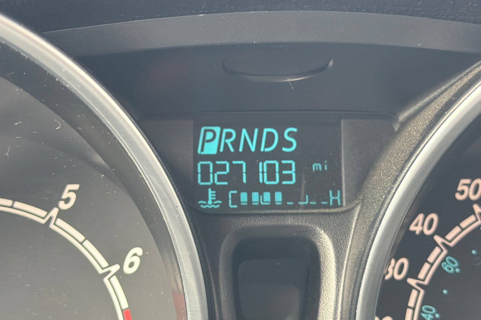 Certified 2017 Ford Fiesta SE FWD image 27