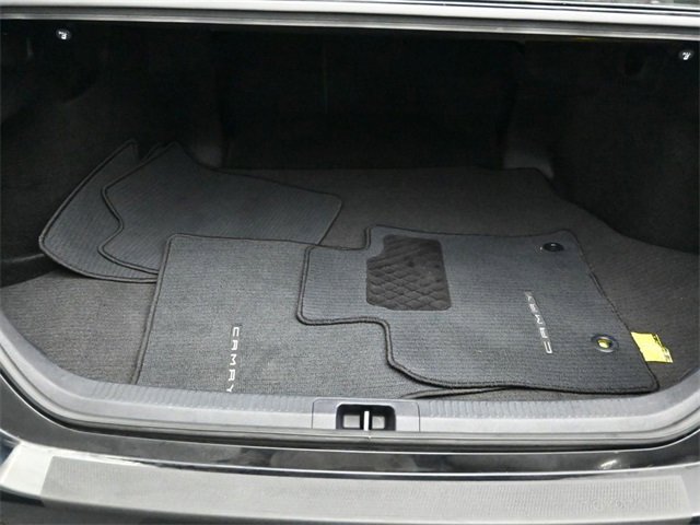 Used 2024 Toyota Camry SE image 24