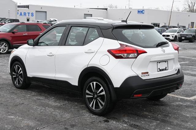 Used 2018 Nissan Kicks SV image 11