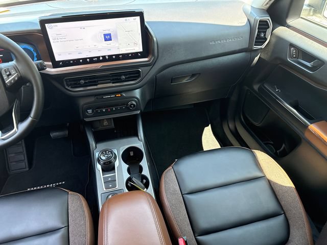 Certified 2025 Ford Bronco Sport Outer Banks w/ Outer Banks Tech Package+ AWD/4WD image 22