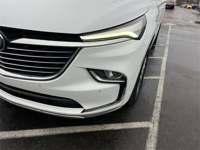 Used 2024 Buick Enclave Premium image 9