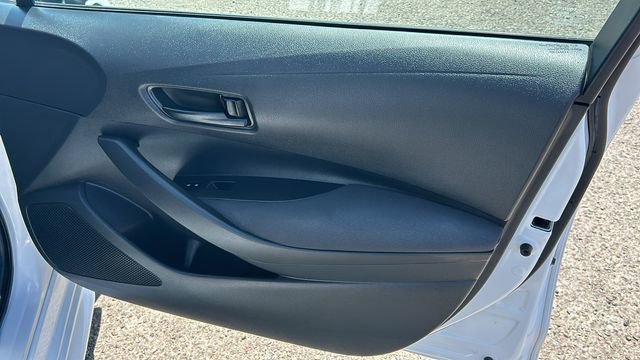 Used 2022 Toyota Corolla LE FWD image 10