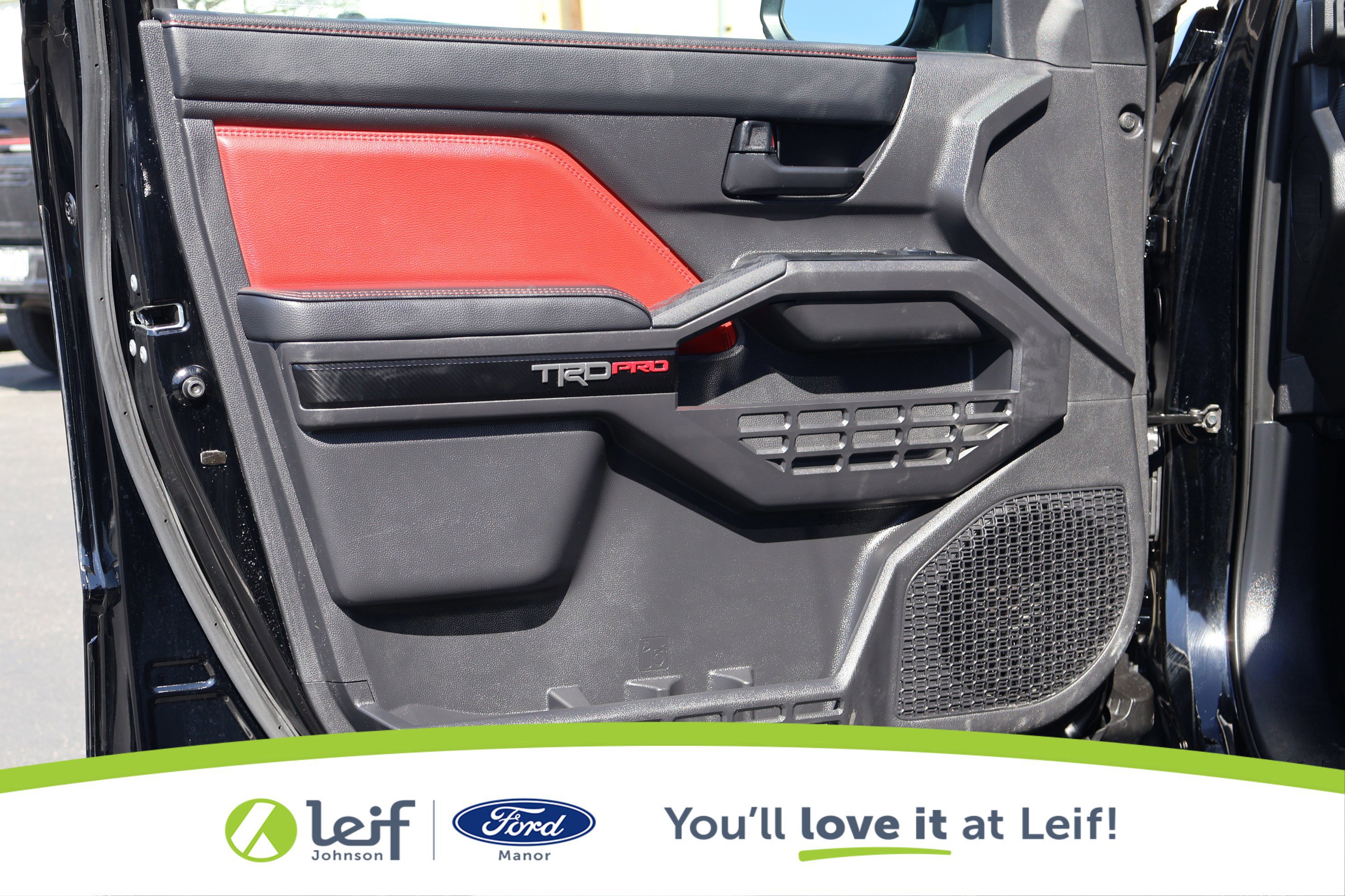 Used 2025 Toyota Tacoma TRD Pro image 11