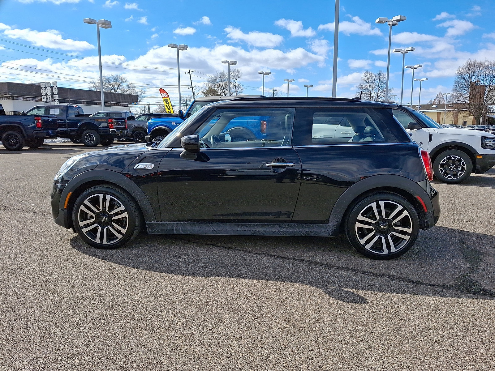 Used 2020 MINI Cooper S image 3