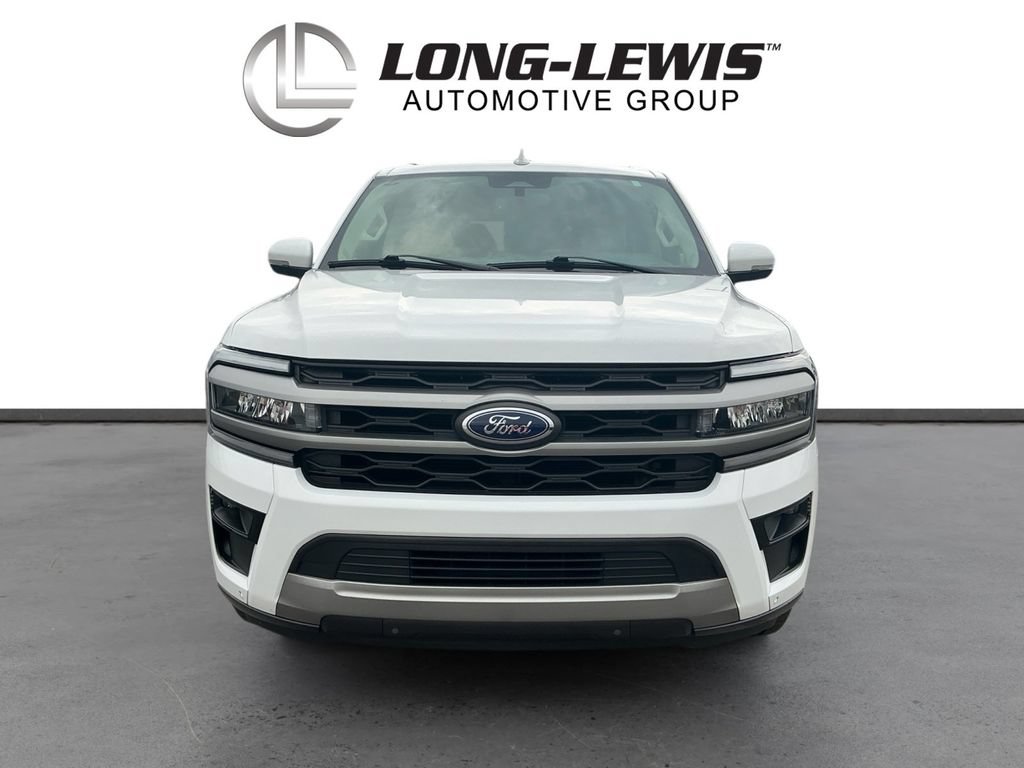 Certified 2024 Ford Expedition XLT RWD image 11