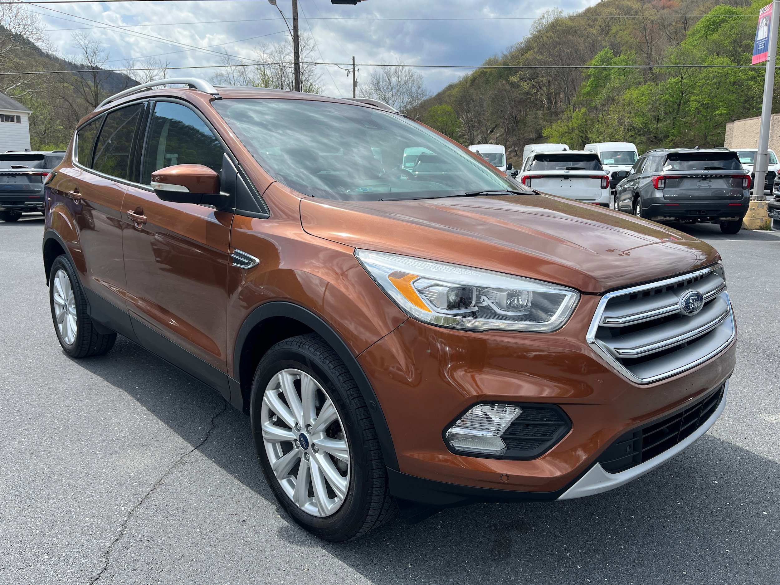 Certified 2017 Ford Escape Titanium w/ Equipment Group 301A AWD/4WD image 6