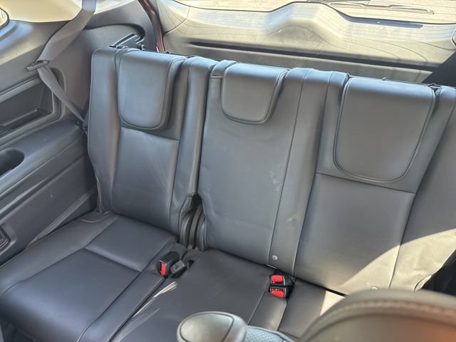 Used 2020 Subaru Ascent Limited w/ Technology Package AWD/4WD image 16