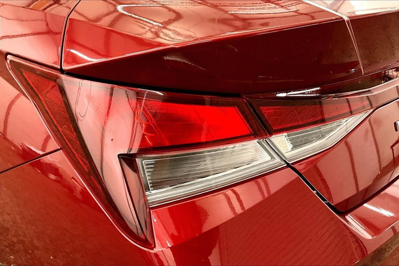 Used 2023 Hyundai Elantra SEL w/ Convenience Package image 28