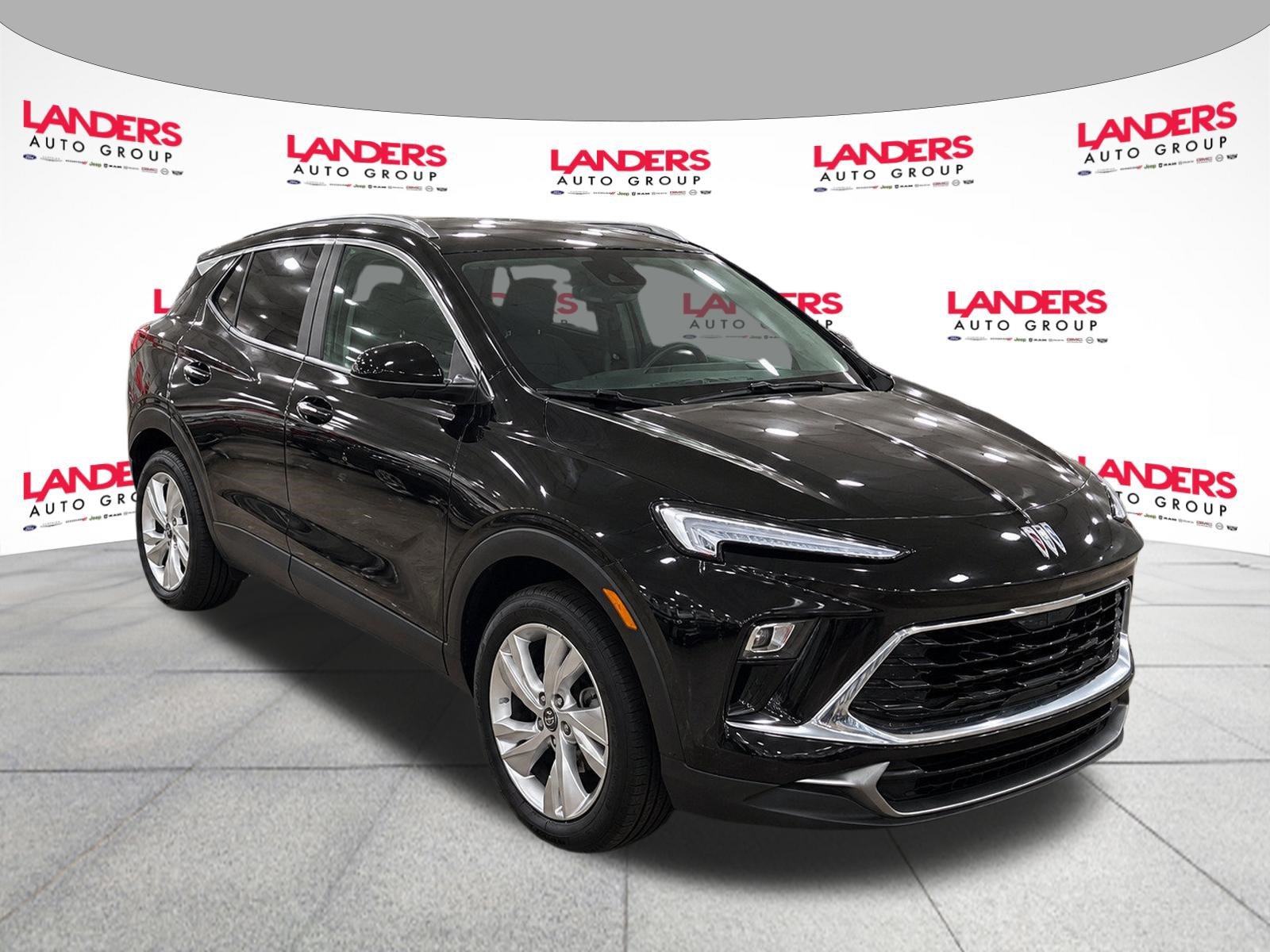 Used 2025 Buick Encore GX Preferred w/ Advanced Technology Package FWD image 3