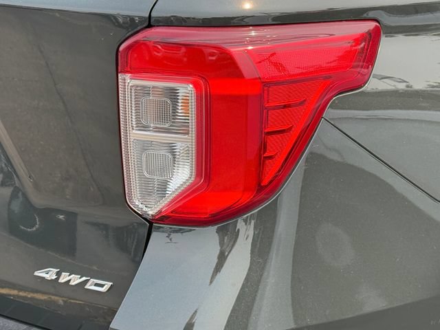 Certified 2023 Ford Explorer XLT w/ Equipment Group 202A AWD/4WD image 30