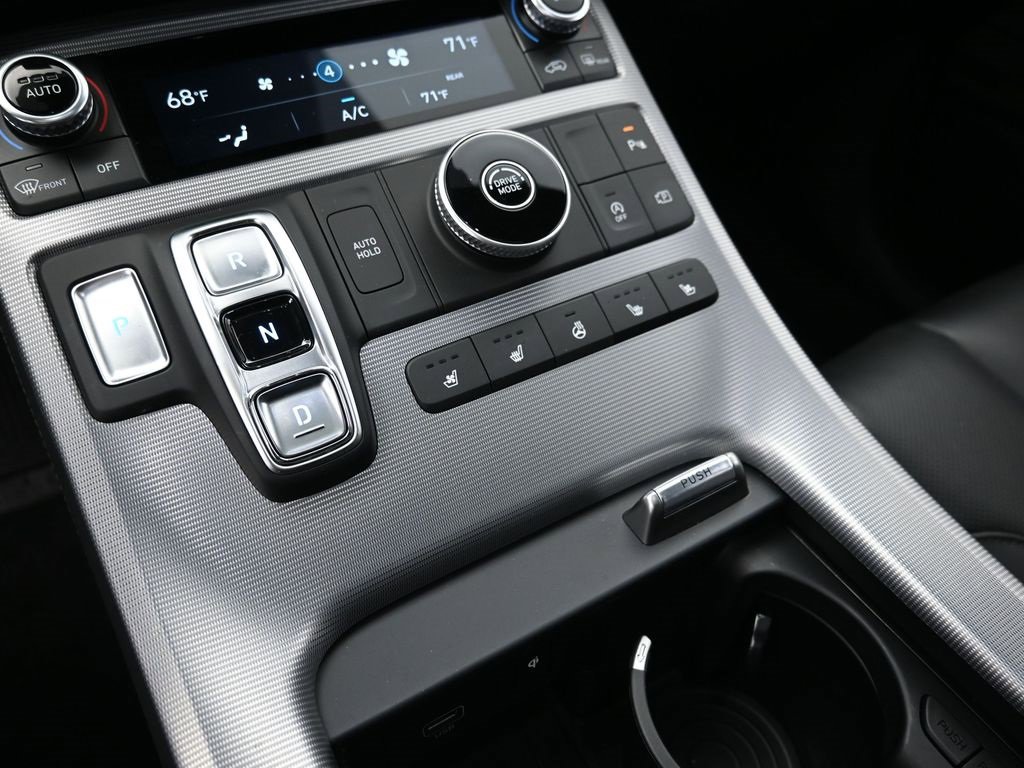 Used 2023 Hyundai Palisade Calligraphy image 32