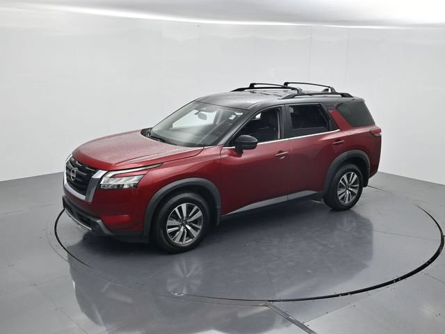 Used 2022 Nissan Pathfinder SL AWD/4WD image 45