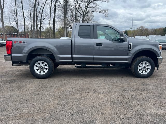 Certified 2022 Ford F350 XL w/ STX Appearance Package AWD/4WD image 8